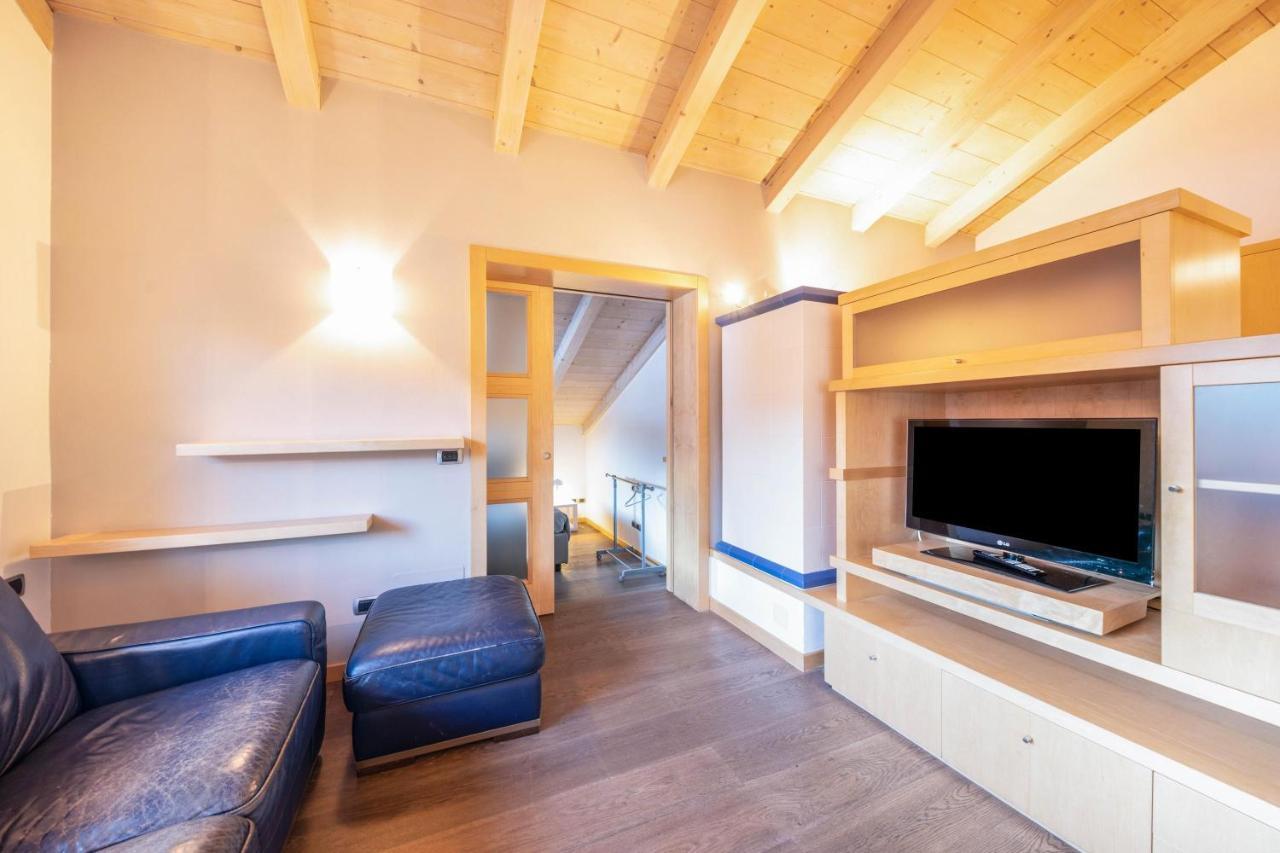 Apartamento La Pratolina Attico Castello-Molina di Fiemme Exterior foto